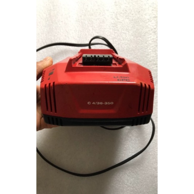 شاحن سريع متعدد الجهد C 4/36-3 - مراجعة Power Tools Voltage وسعره